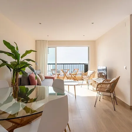 Port And Apartment Fuengirola