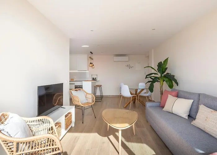 アパート Port And *