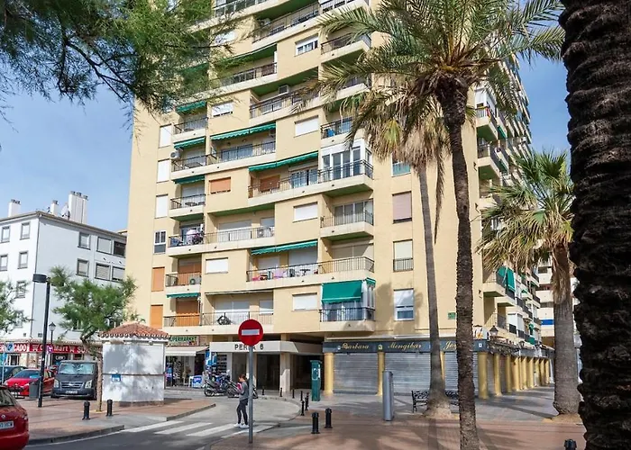 Port And Apartment Fuengirola